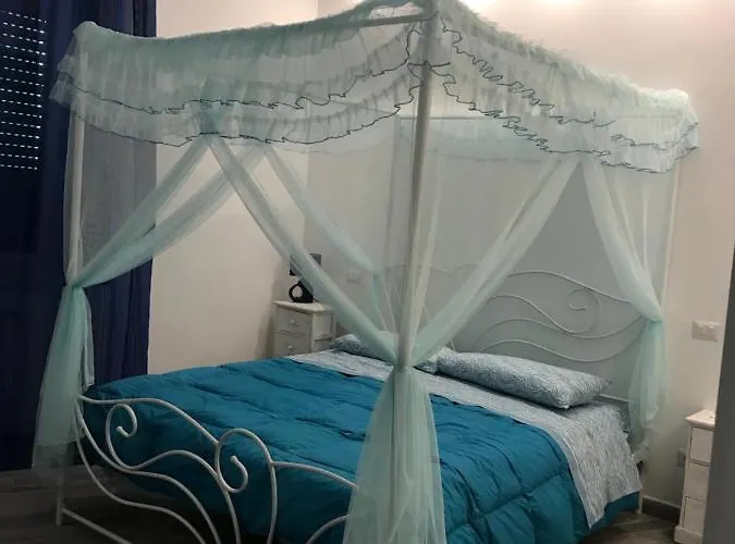 Lunablu Cinecitta' Frühstückspension Rom